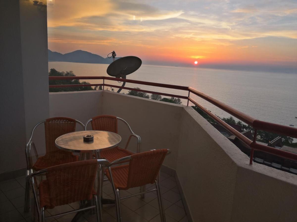 Green Ocean Seaview Apartment Batu Feringgi Dış mekan fotoğraf
