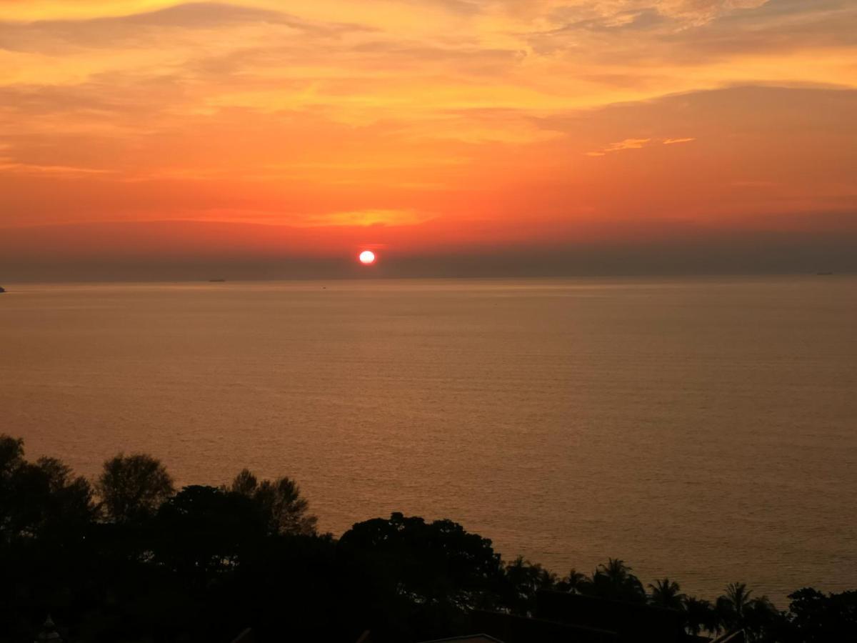 Green Ocean Seaview Apartment Batu Feringgi Dış mekan fotoğraf