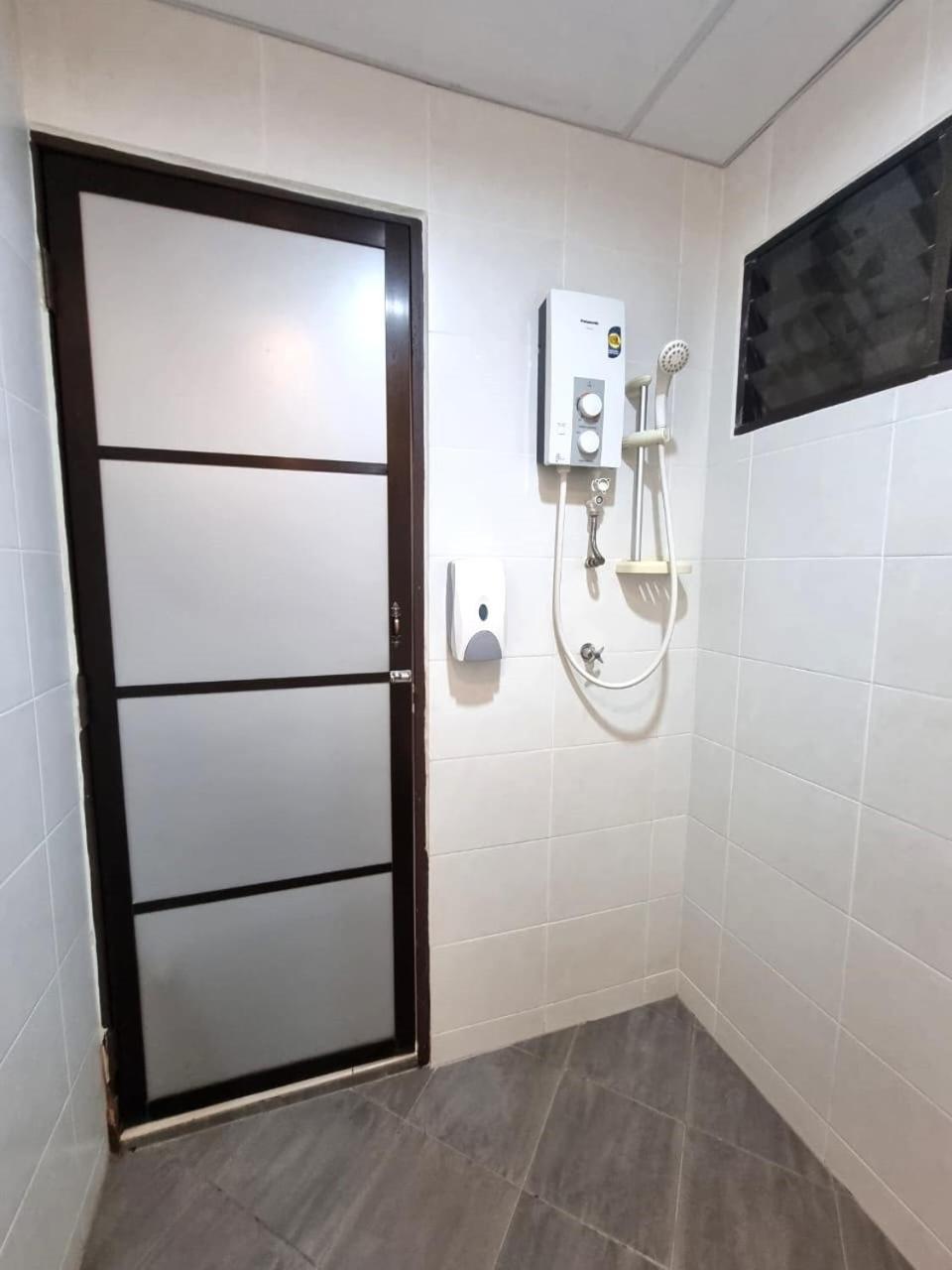 Green Ocean Seaview Apartment Batu Feringgi Dış mekan fotoğraf