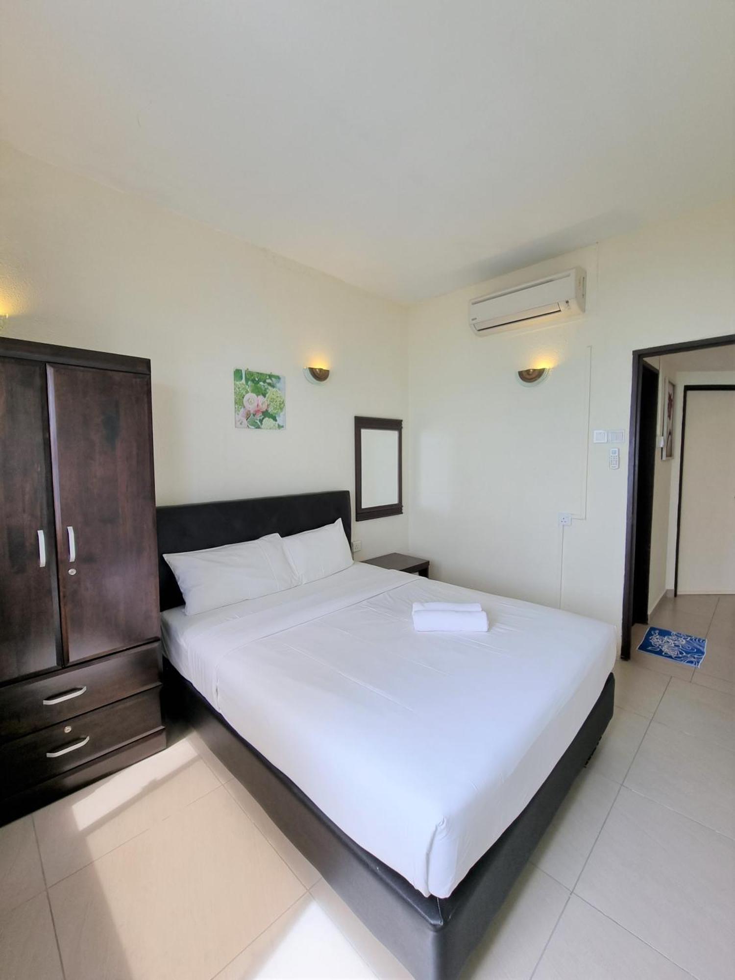 Green Ocean Seaview Apartment Batu Feringgi Dış mekan fotoğraf