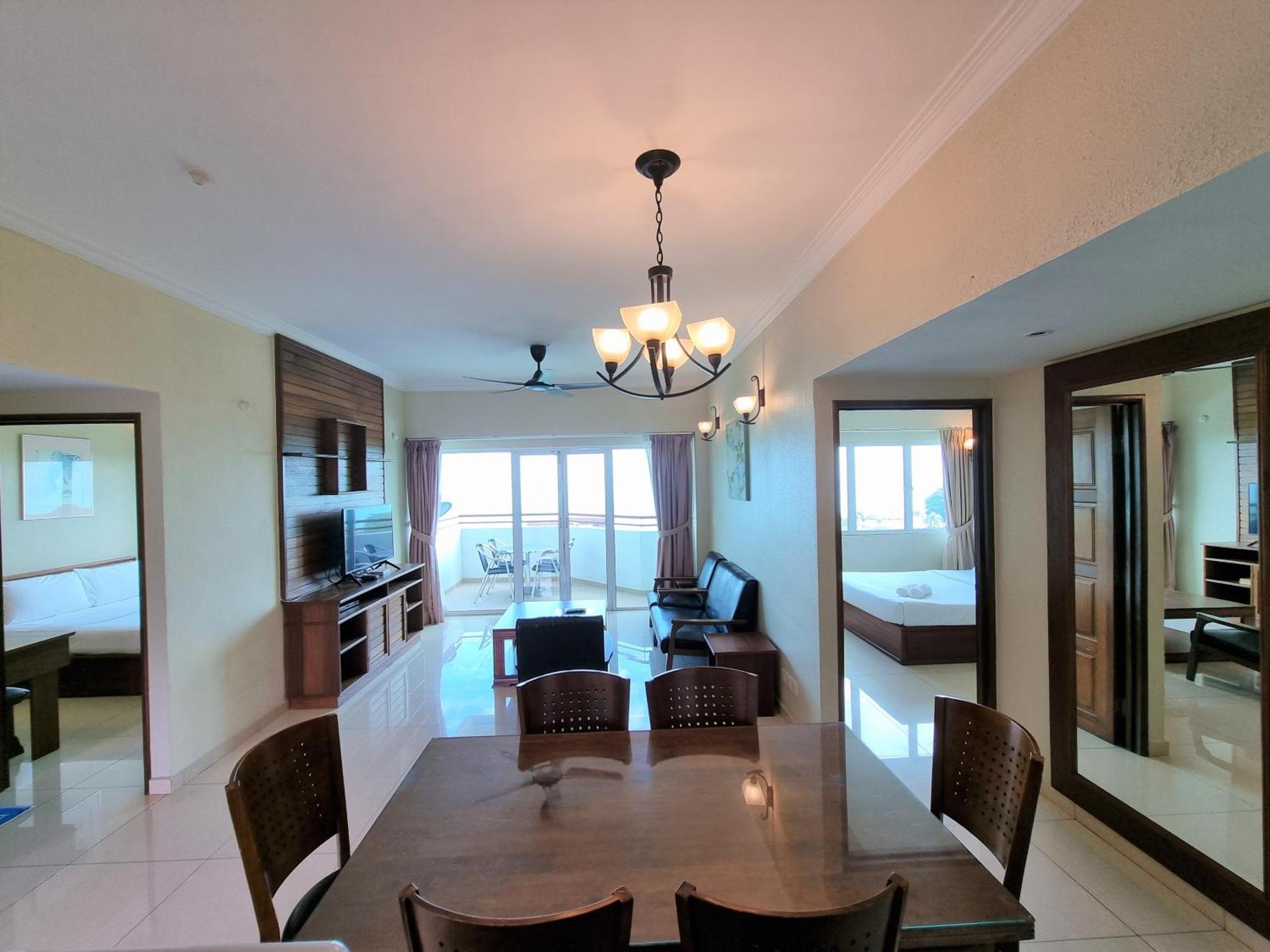 Green Ocean Seaview Apartment Batu Feringgi Dış mekan fotoğraf