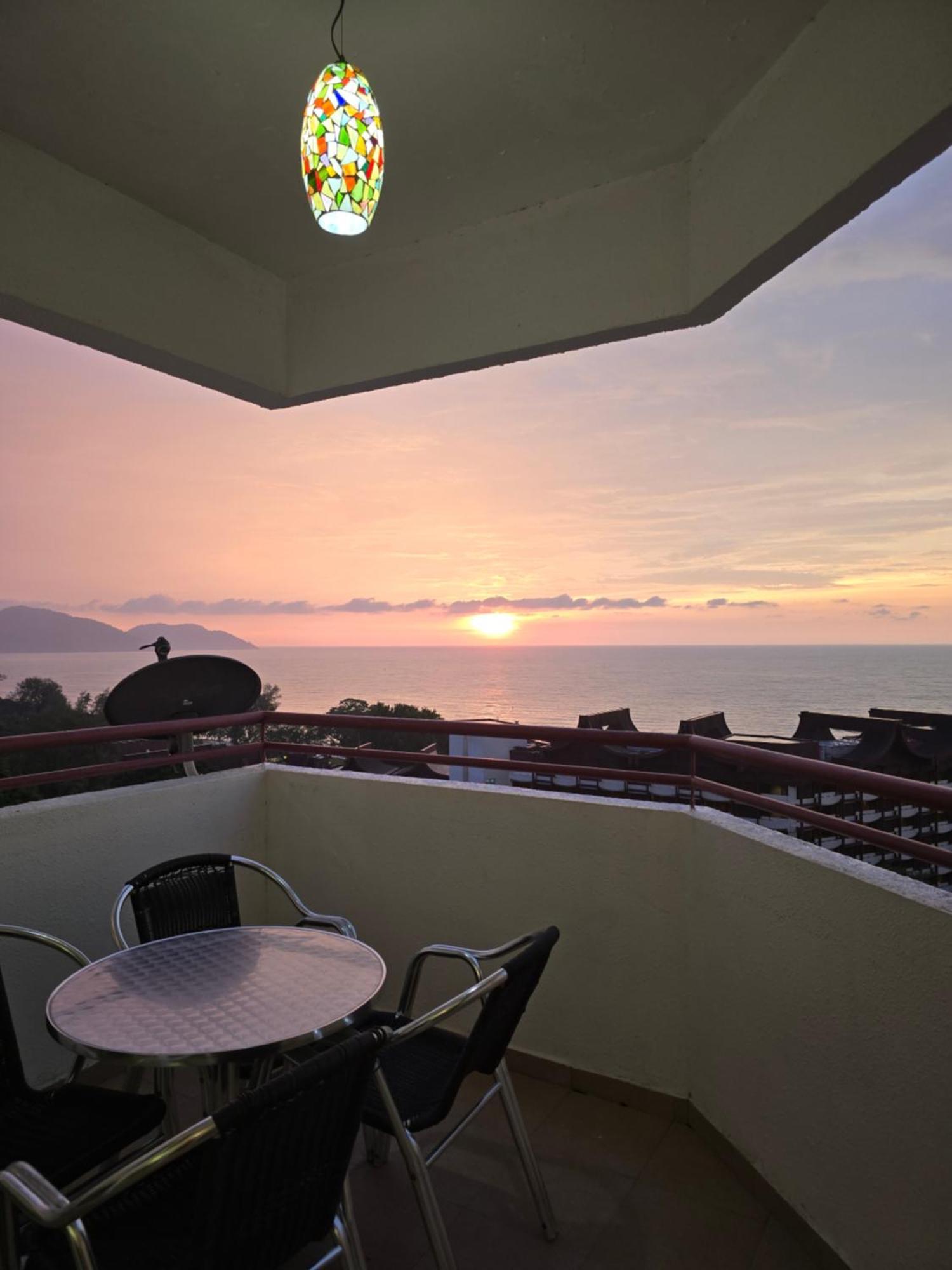 Green Ocean Seaview Apartment Batu Feringgi Dış mekan fotoğraf